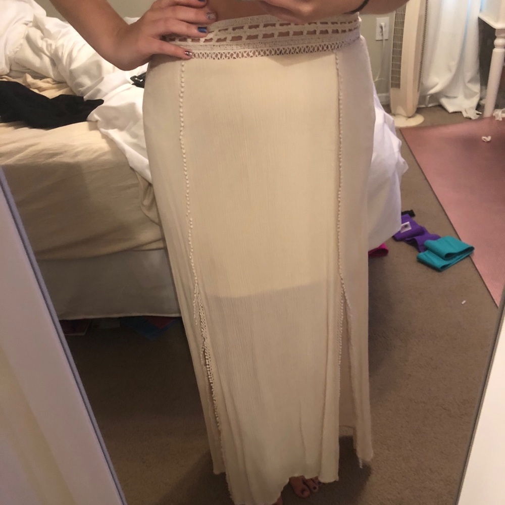 Maxi skirt